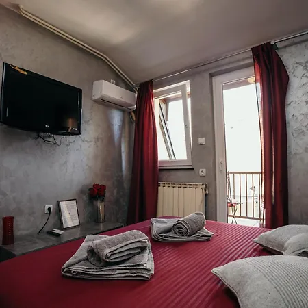Bordeaux City Center 诺威萨 外观 照片
